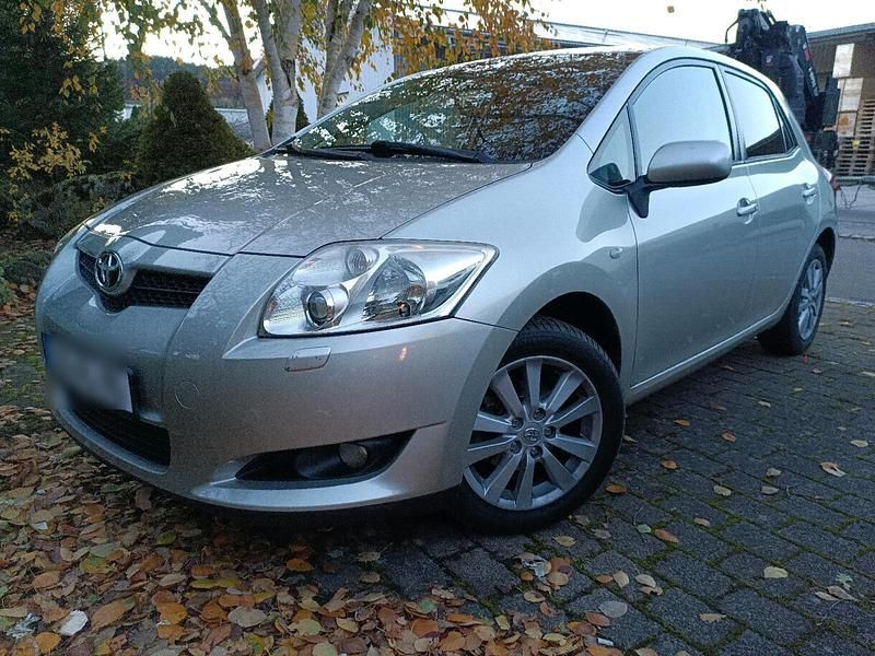 Gold Gebraucht 2007 Toyota Auris Kleinwagen | 4.999 € (Fairer Preis) - Bild 1/4