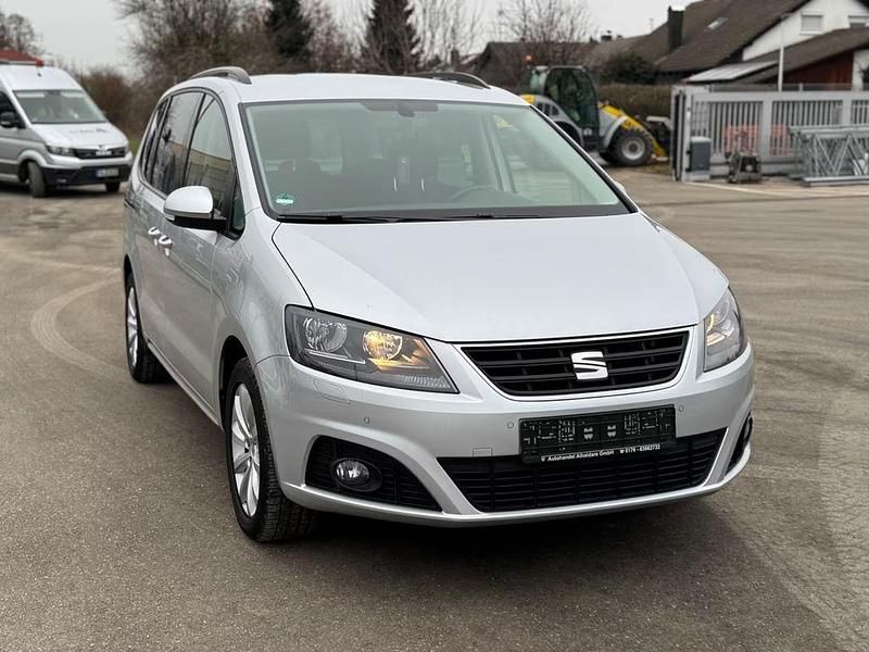 Silber Gebraucht 2016 Seat Alhambra Van / Kleinbus | 14.990 € (Superpreis) - Bild 1/4