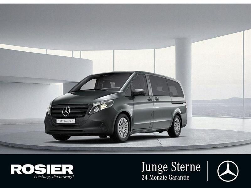 Grau / graphitgrau Gebraucht 2025 Mercedes Vito Van | 47.850 € (Teuer) - Bild 1/4