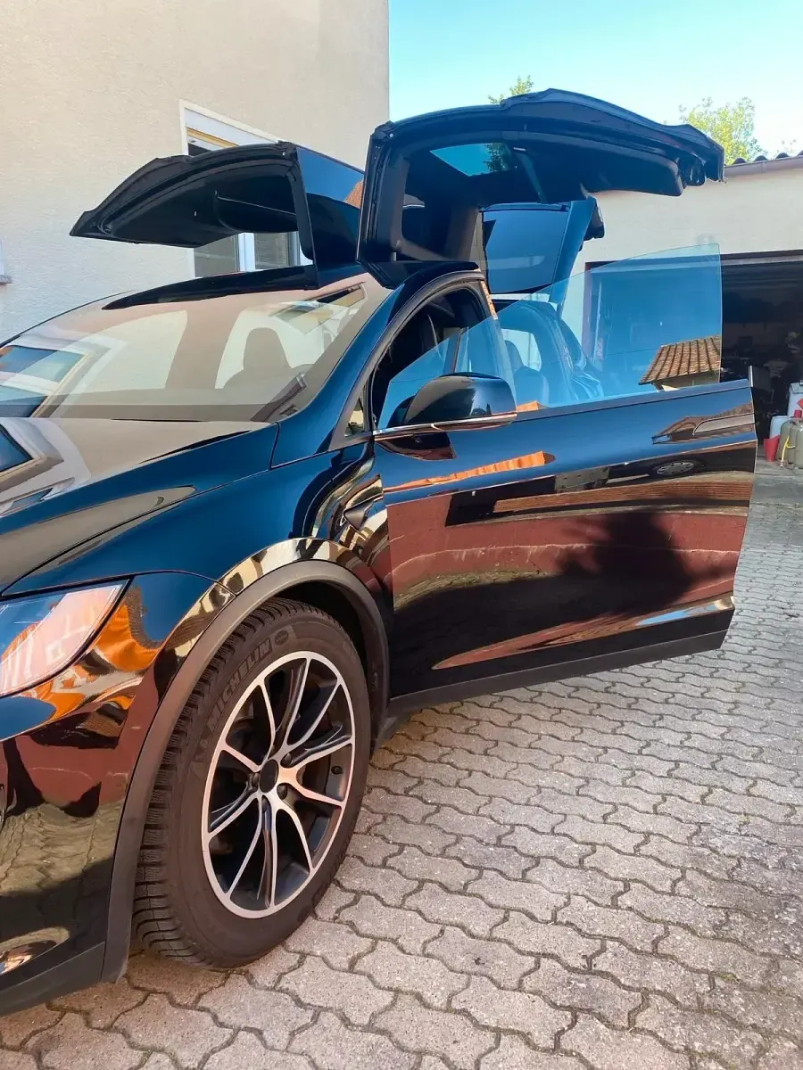 Used Tesla Model X 325 kW (443 HP) 2017 SUV