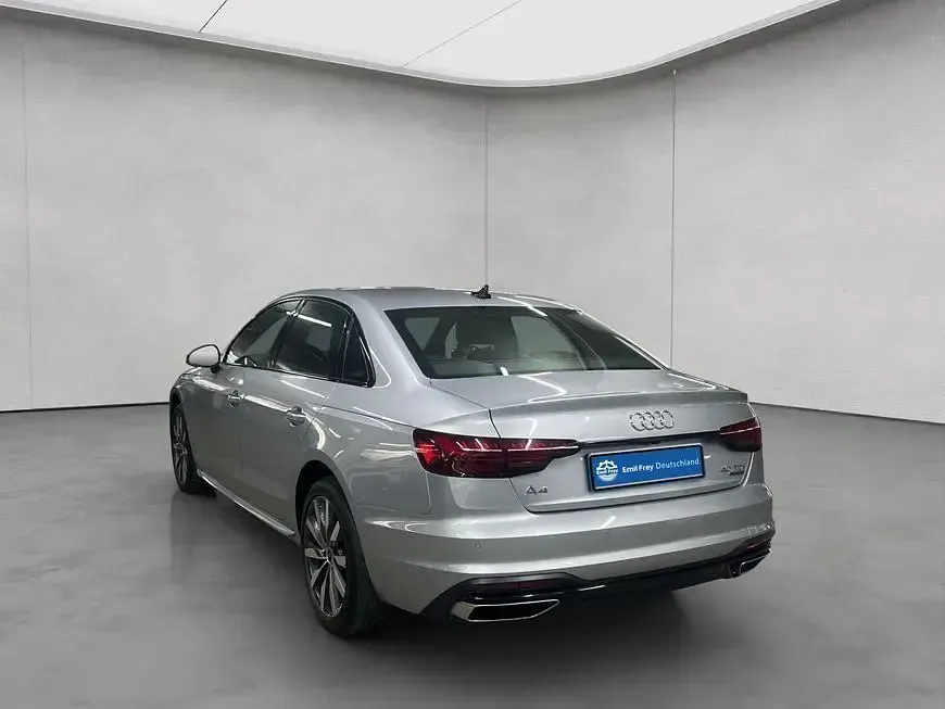 Gebraucht Audi A4 Advanced 204 PS (150 kW) 2021 Silber Limousine