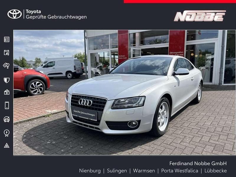 Ice silver metallic Gebraucht 2010 Audi A5 Design Coupé | 7.500 € (Fairer Preis) - Bild 1/4