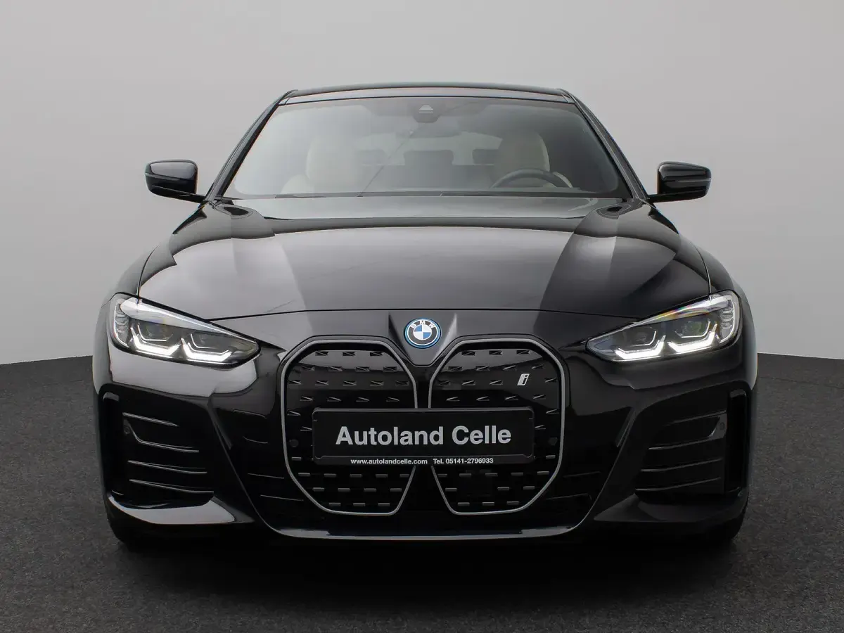 Gebraucht BMW i4 Efficient Dynamics 250 kW (340 PS) 2023 Schwarz Limousine