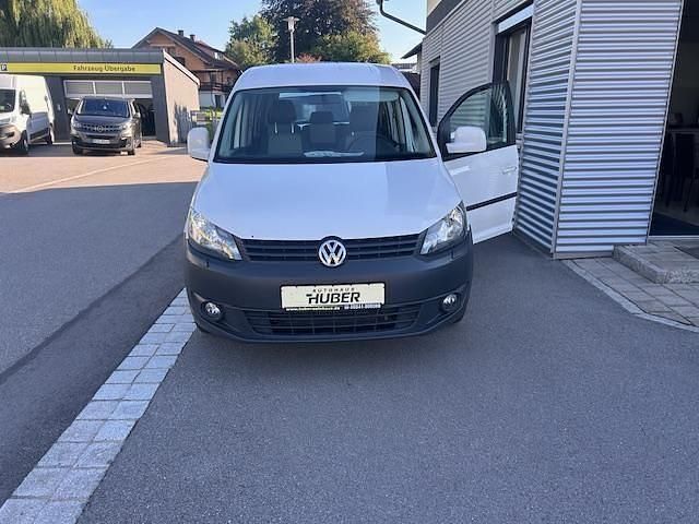 Weiß Gebraucht 2013 VW Caddy Van / Kleinbus | 8.887 € (Etwas zu teuer) - Bild 1/4