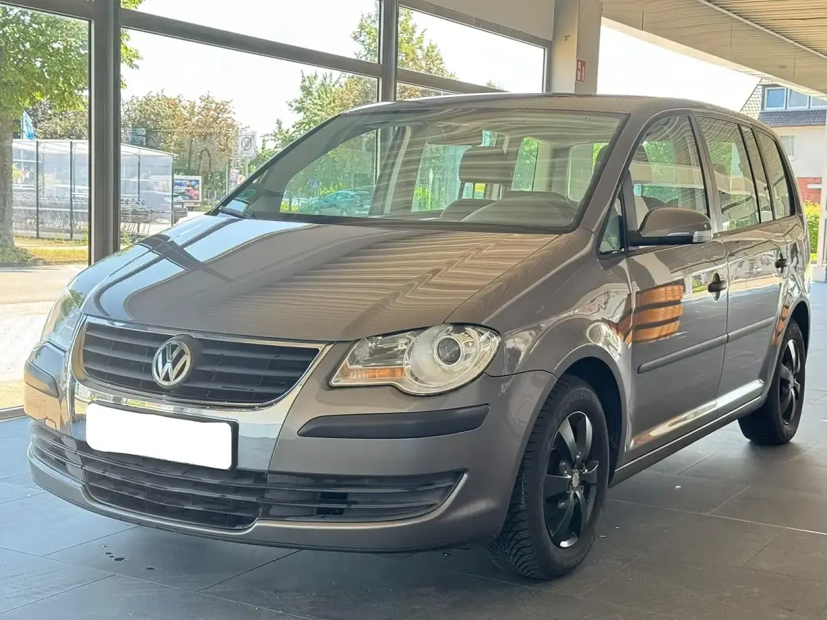 Gebraucht VW Touran 102 PS (75 kW) 2009 Grau Van / Kleinbus