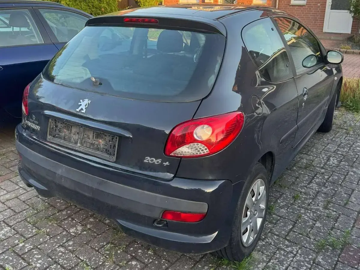 Gebraucht Peugeot 206 60 PS (44 kW) 2009 Schwarz Limousine