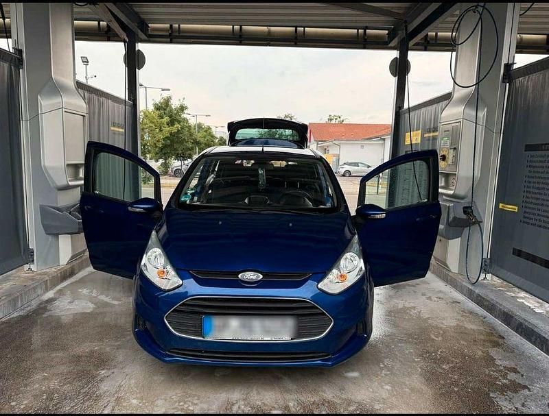 Gebraucht Ford B-MAX Trend 101 PS (74 kW) 2014 Blau Van / Kleinbus