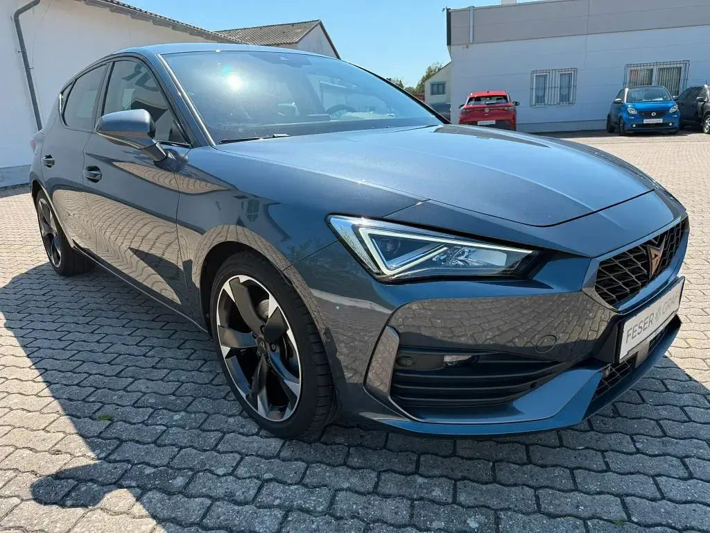 Gebraucht Cupra Leon 150 PS (110 kW) 2023 Grau Limousine