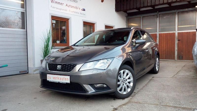 Grau Gebraucht 2014 Seat Leon ST Style Kombi | 9.600 € (Fairer Preis) - Bild 1/4
