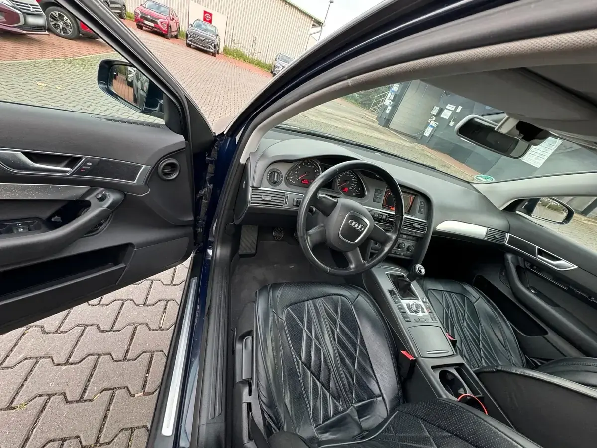 Gebraucht Audi A6 170 PS (125 kW) 2005 Blau Limousine