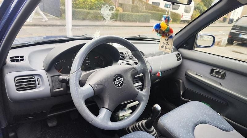 Gebraucht Nissan Micra 60 PS (44 kW) 2002 Blau Kleinwagen