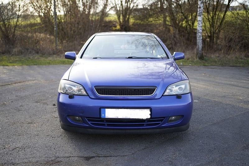 Gebraucht Opel Astra 147 PS (108 kW) 2002 Blau Coupé