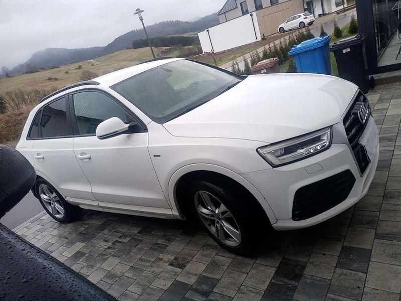 Gebraucht Audi Q3 Sport 150 PS (110 kW) 2015 SUV