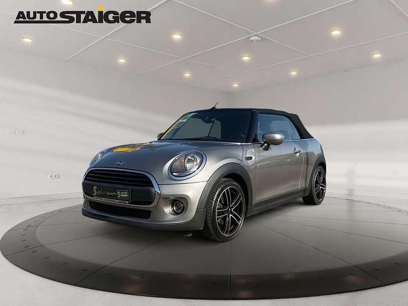 Gebraucht Mini One Cabriolet 102 PS (75 kW) 2019 Melting silver metallic Cabrio