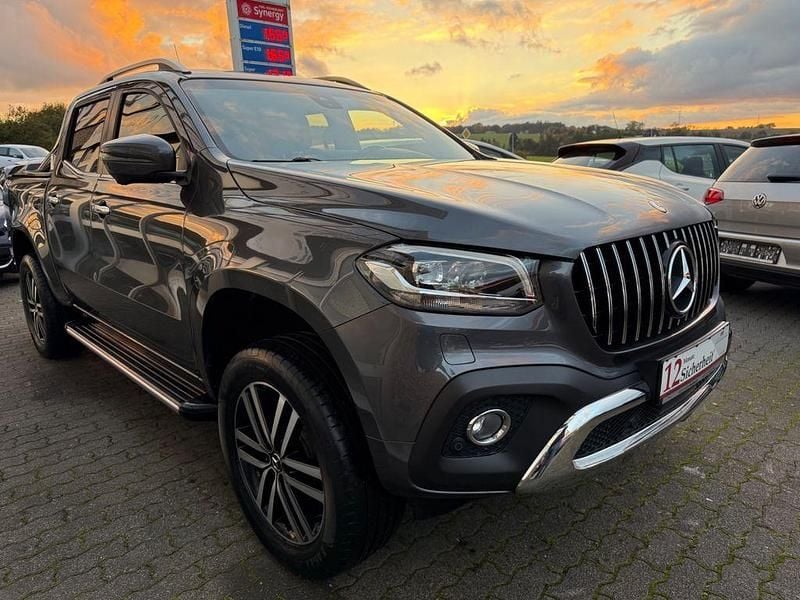 Grau Gebraucht 2017 Mercedes X250 Edition Abholung | 32.999 € (Fairer Preis) - Bild 1/4