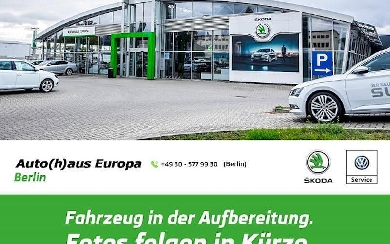 Gebraucht Skoda Rapid Drive 95 PS (69 kW) 2017 Brilliantsilber metallic Limousine