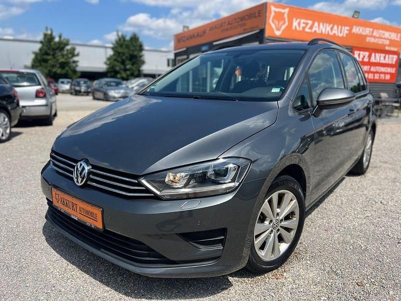 Grau Gebraucht 2017 VW Golf Sportsvan Van / Kleinbus | 12.600 € (Fairer Preis) - Bild 1/4
