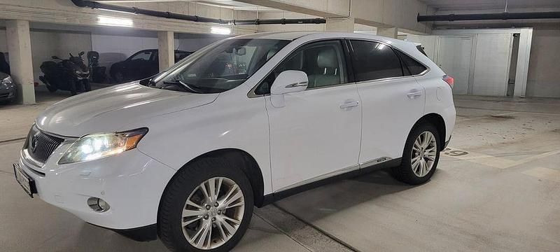 Gebraucht Lexus RX450h 249 PS (183 kW) 2010 Weiß SUV