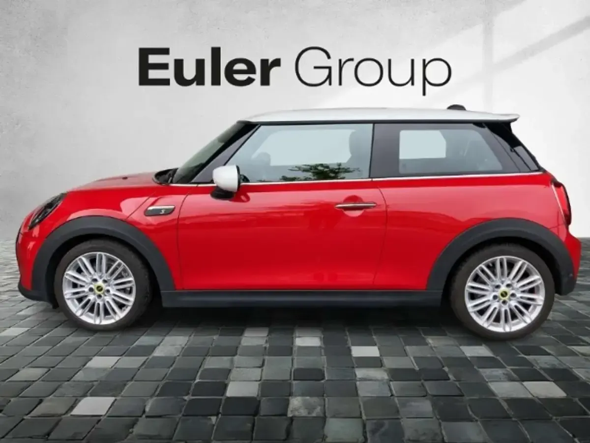 Gebraucht Mini Cooper SE 135 kW (184 PS) 2022 Solar) red (rot Kleinwagen