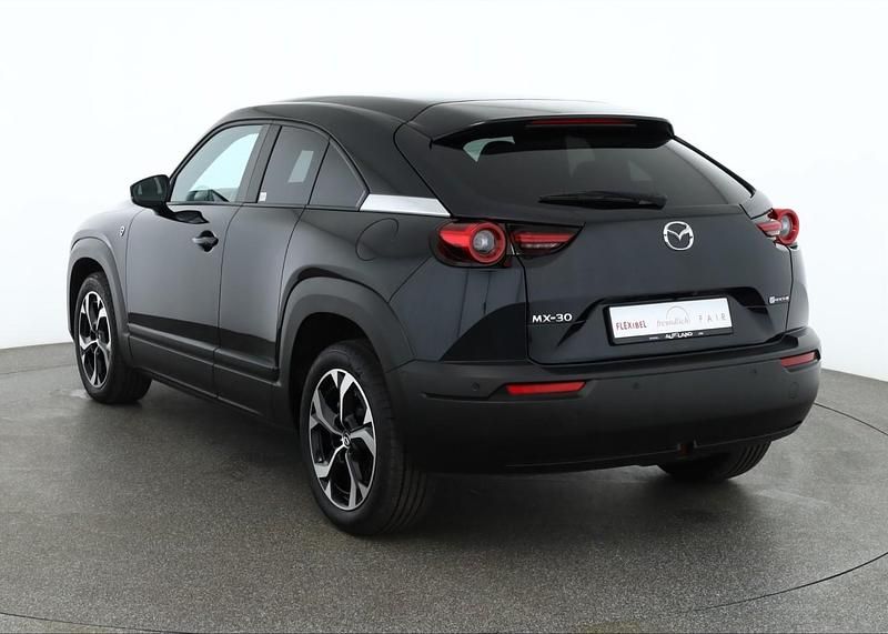 Second-hand Mazda MX30 Ad'Vantage 170 CP (125 kW) 2024 Negru SUV