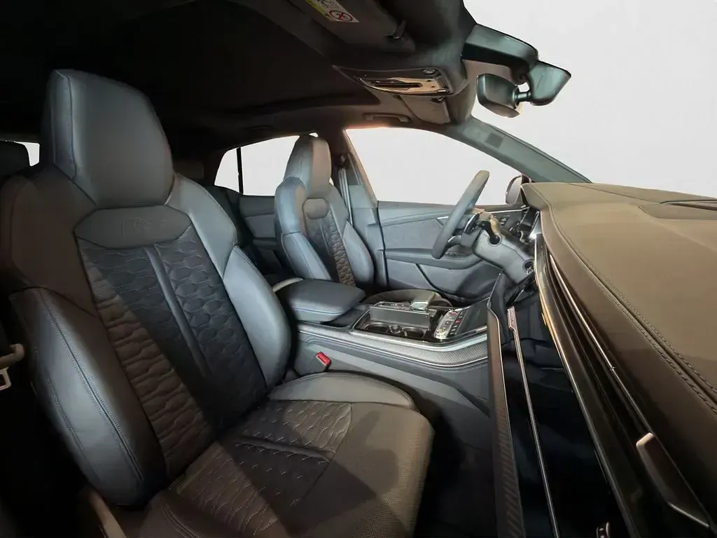 Neu Audi RS Q8 Performance 641 PS (471 kW) 2026 Weiß SUV