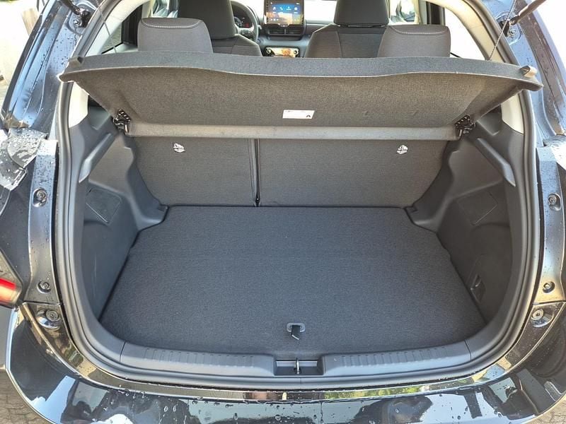 Mysticschwarz metallic Neu 2025 Toyota Yaris | 23.775 € (Fairer Preis) - Bild 1/4