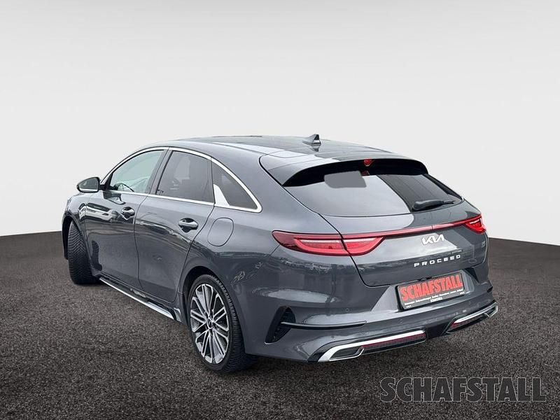 Gebraucht Kia ProCeed GT-Line 140 PS (102 kW) 2025 Grau ((h8g) pentametal met.) Kombi