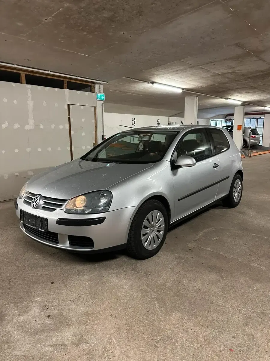 Gebraucht VW Golf IV 2003 Grau Limousine