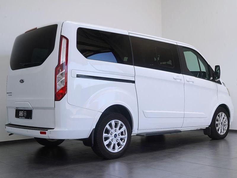 Gebraucht Ford Tourneo Titanium X 185 PS (136 kW) 2021 Weiß Kombi