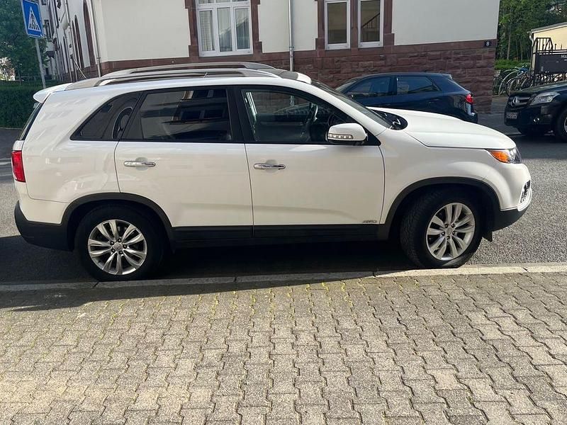 Gebraucht Kia Sorento Vision 197 PS (144 kW) 2011 Weiß SUV