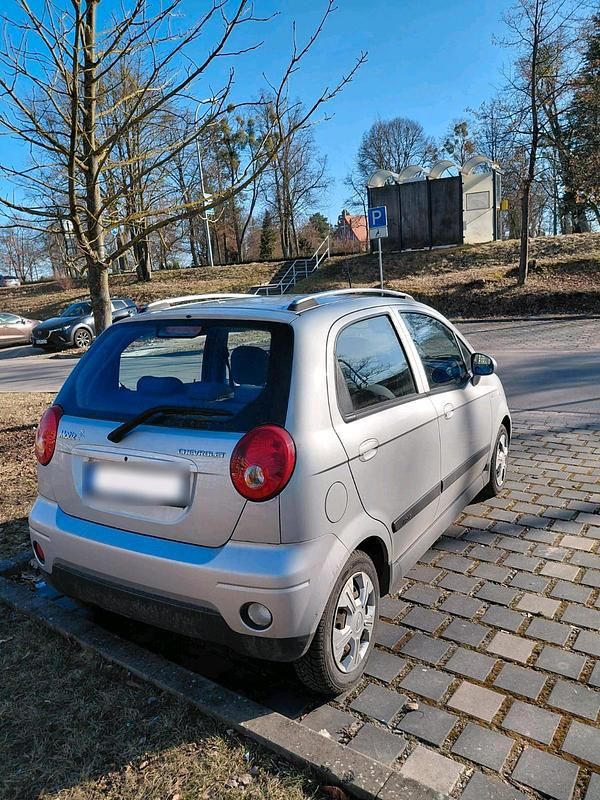 Gebraucht Chevrolet Matiz 67 PS (49 kW) 2009 Silber Kleinwagen