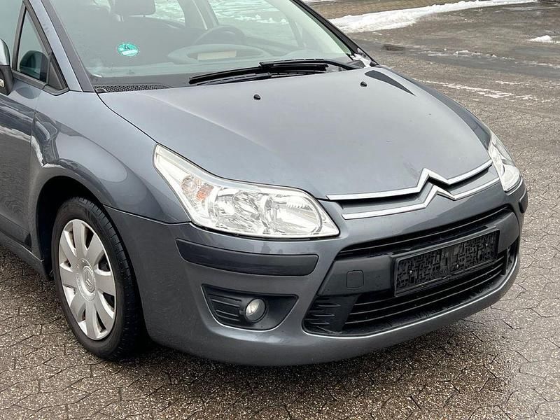 Gebraucht Citroën C4 Style 88 PS (64 kW) 2008 Grau Limousine