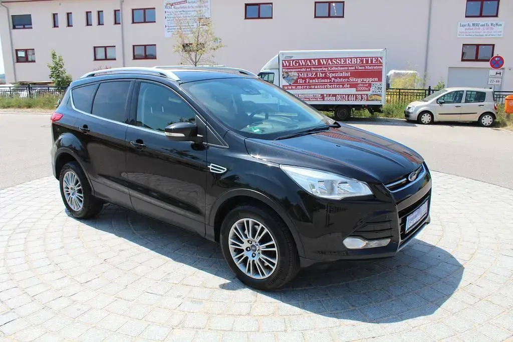 Gebraucht Ford Kuga Titanium 140 PS (102 kW) 2014 Schwarz SUV