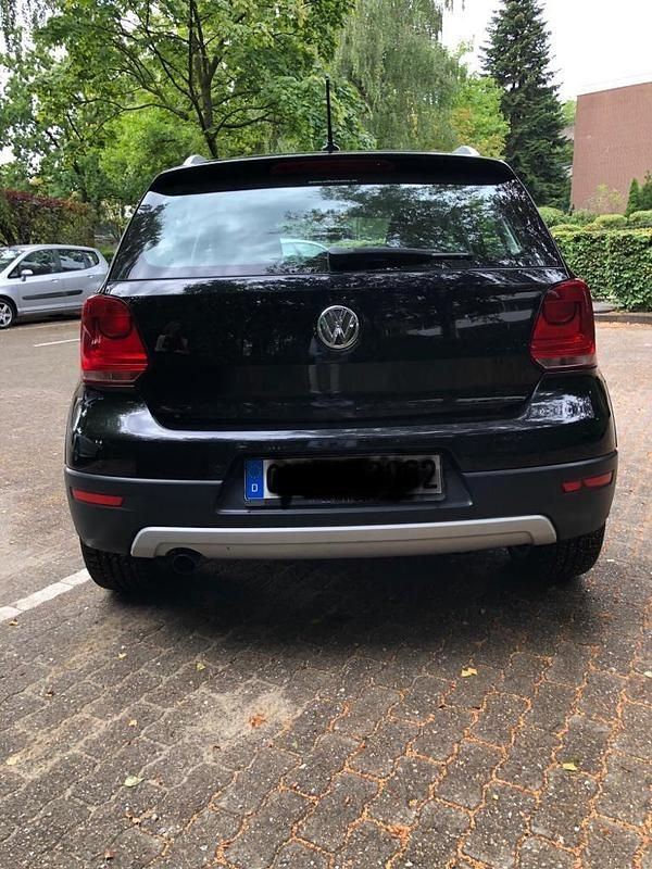 Gebraucht VW Polo Cross 90 PS (66 kW) 2013 Schwarz Kleinwagen