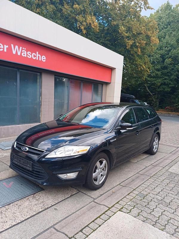 Schwarz Gebraucht 2011 Ford Mondeo Kombi | 3.750 € (Guter Preis) - Bild 1/4