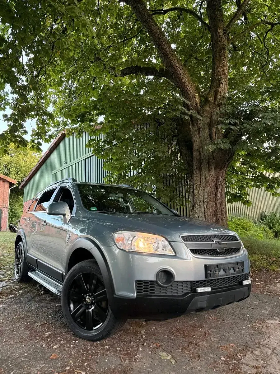 Gebraucht Chevrolet Captiva 167 PS (122 kW) 2011 Blau SUV