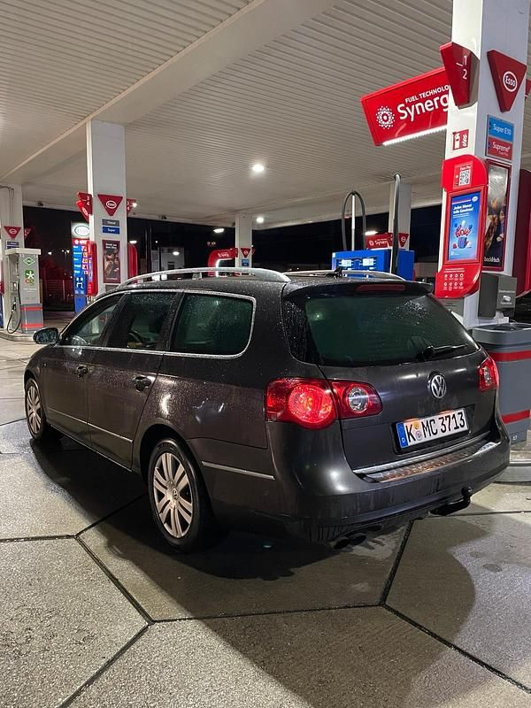 Gebraucht VW Passat Highline 170 PS (125 kW) 2008 Braun Kombi