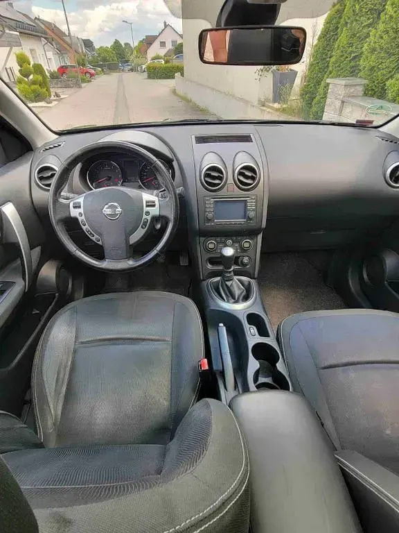 Gebraucht Nissan Qashqai +2 141 PS (103 kW) 2010 Schwarz SUV