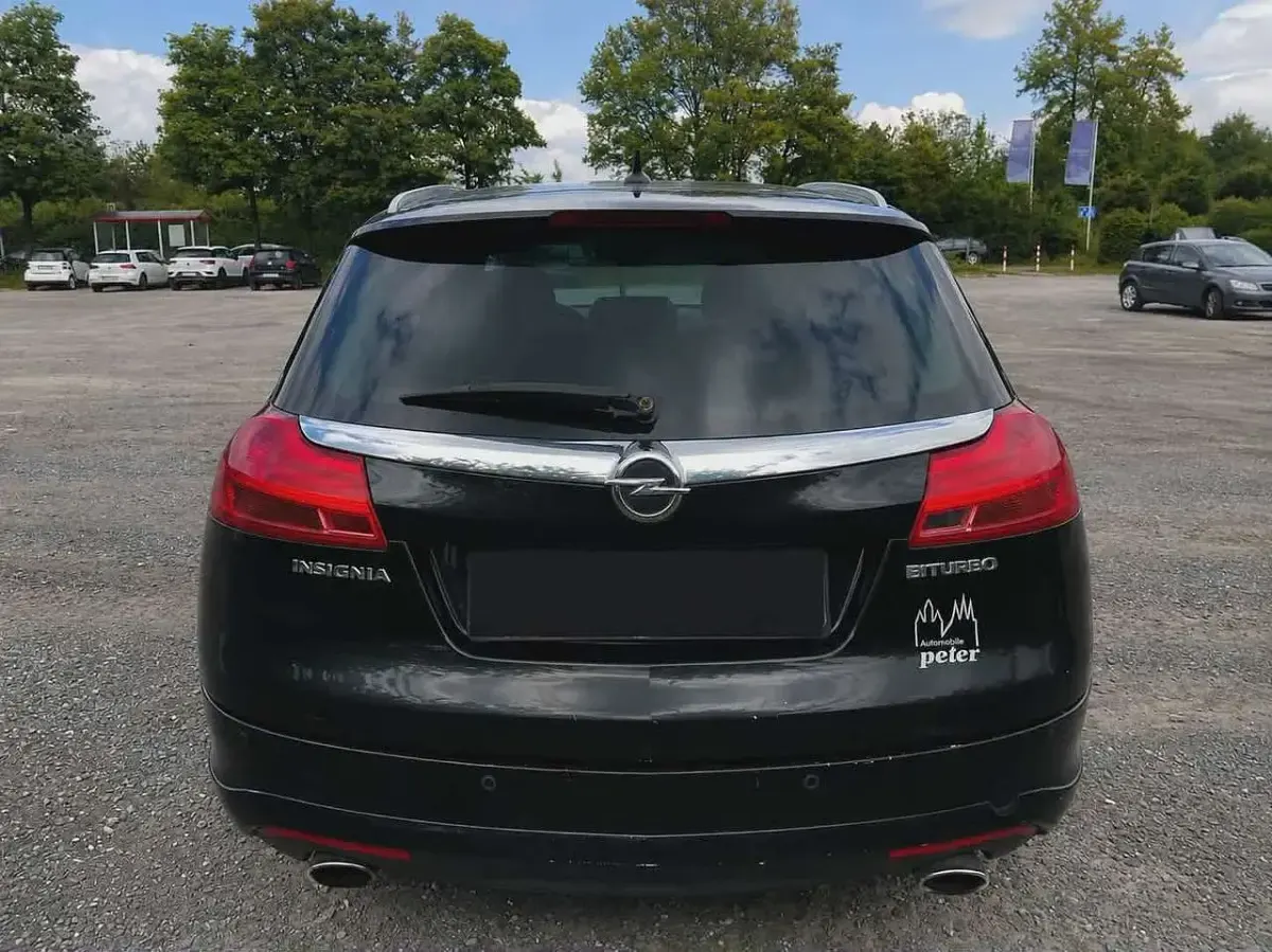 Gebraucht Opel Insignia 194 PS (142 kW) 2013 Limousine