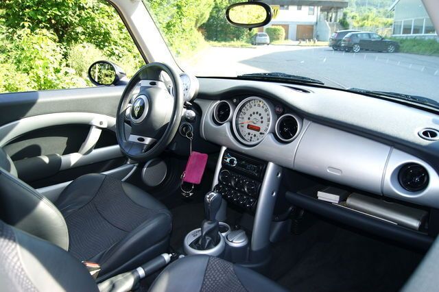 Second-hand Mini Cooper 116 CP (85 kW) 2002 Argintiu Hatchback