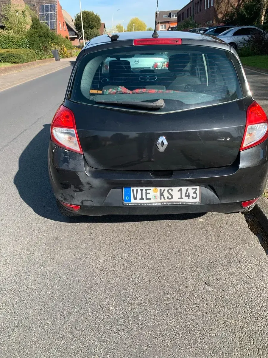 Gebraucht Renault Clio III 75 PS (55 kW) 2009 Schwarz Kleinwagen