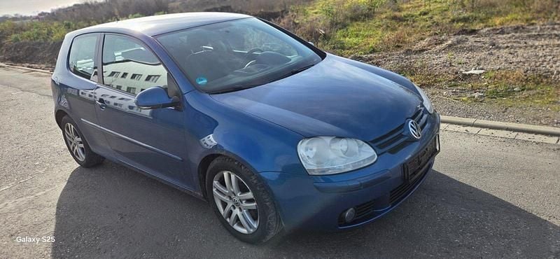 Blau Gebraucht 2009 VW Golf VI Limousine | 1.399 € (Superpreis) - Bild 1/4