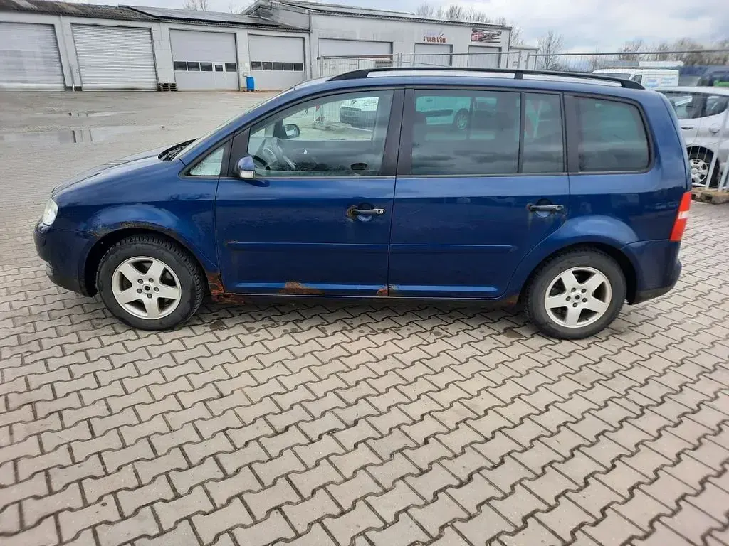 Gebraucht VW Touran Basis 102 PS (75 kW) 2005 Blau Van / Kleinbus