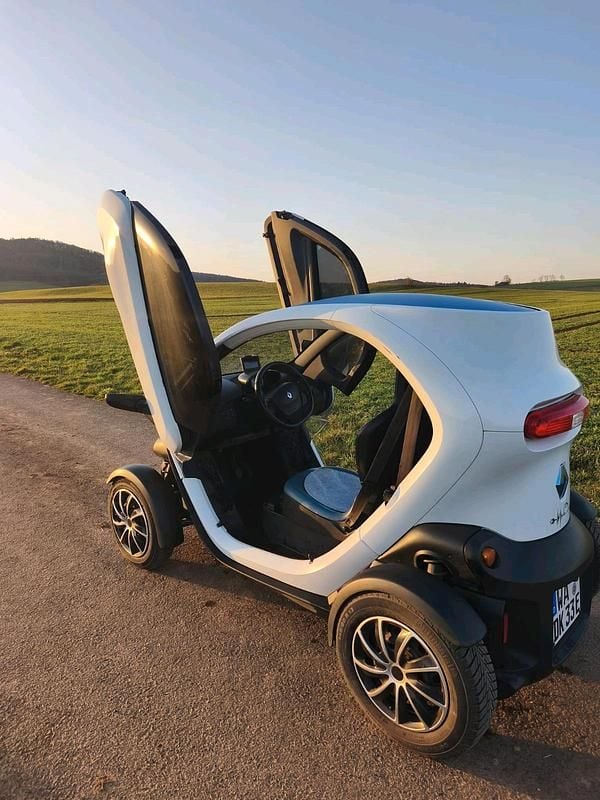 Gebraucht Renault Twizy 8 kW (11 PS) 2012 Weiß Kleinwagen