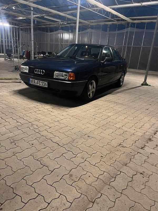 Gebraucht Audi 80 113 PS (83 kW) 1989 Blau Limousine