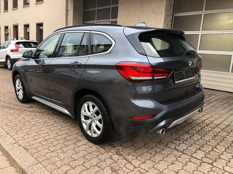 Gebraucht BMW X1 xLine 150 PS (110 kW) 2019 Grau SUV