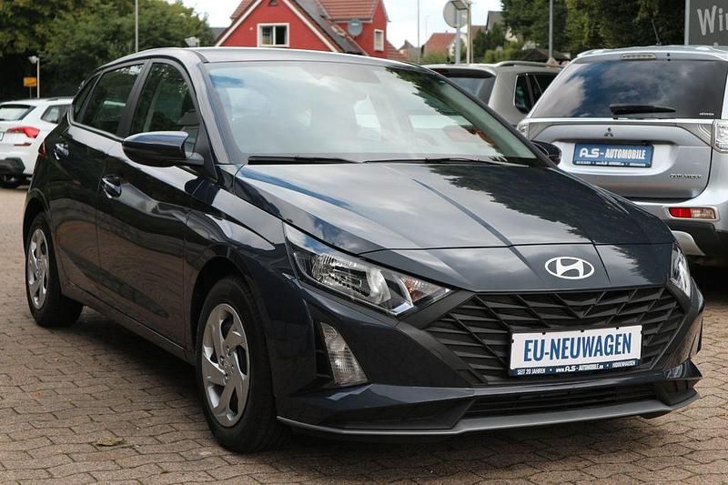 Andere Neu 2025 Hyundai i20 Comfort Limousine | 17.900 € (Guter Preis) - Bild 1/4