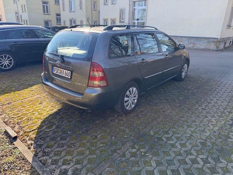 Gebraucht Toyota Corolla Sol 110 PS (80 kW) 2004 Grün Kombi