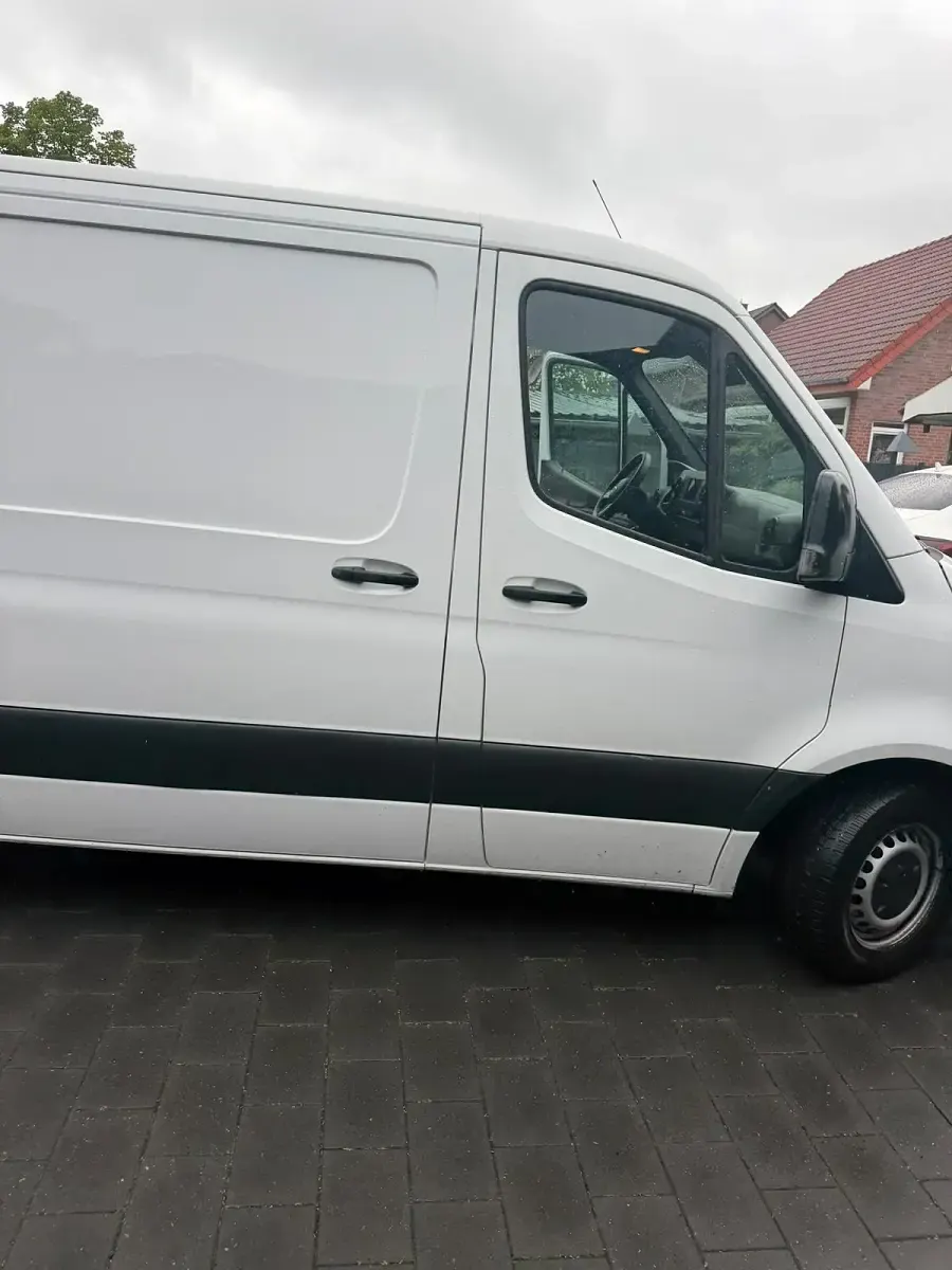 Gebraucht Mercedes Sprinter 163 PS (119 kW) 2019 Weiß Van