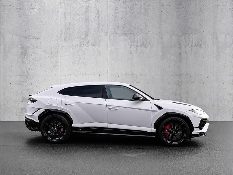 Gebraucht Lamborghini Urus 666 PS (489 kW) 2024 Bianco asopo matt SUV